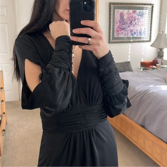 Faviana Glamour Black dress size 2 long sleeve - Picture 5 of 10